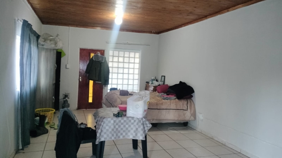 4 Bedroom Property for Sale in Ladybrand Free State